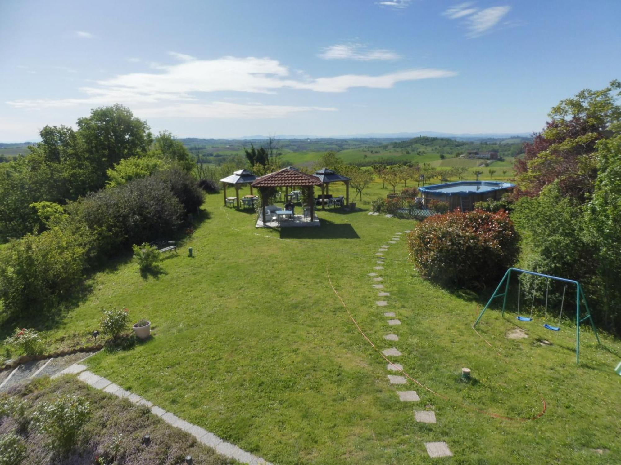 Il Balcone Sul Monferrato Villa Tonco Luaran gambar