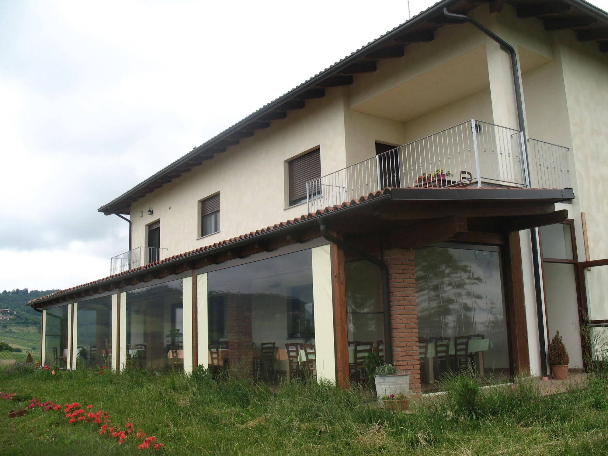 Il Balcone Sul Monferrato Villa Tonco Luaran gambar