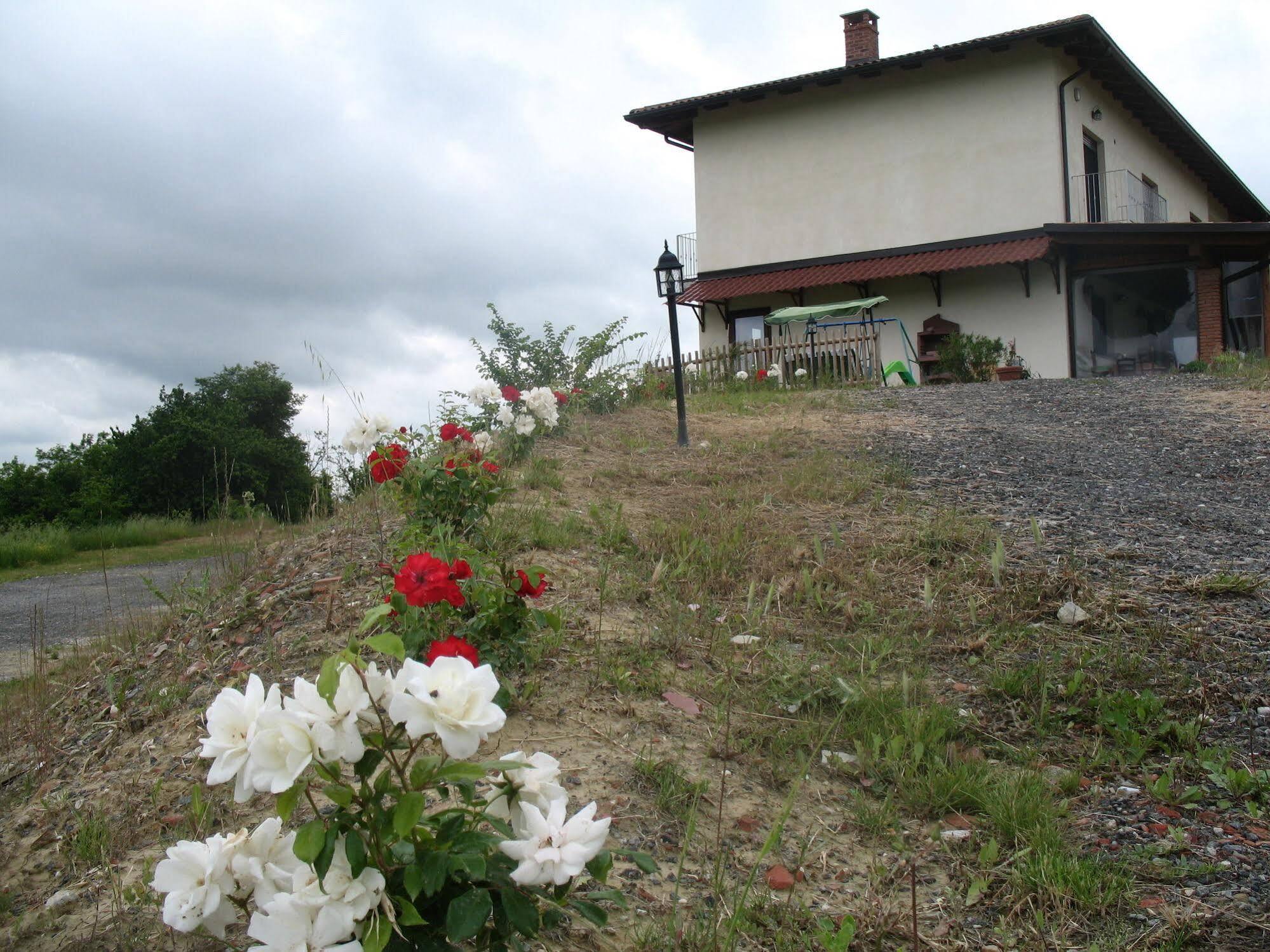Il Balcone Sul Monferrato Villa Tonco Luaran gambar
